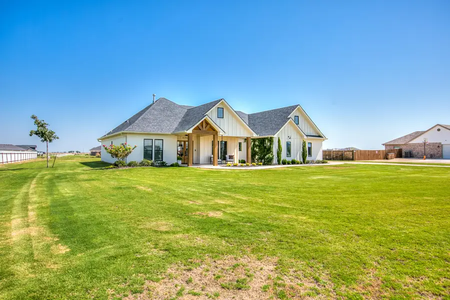 8296 Chad Road, San Angelo, TX 76905 - #3