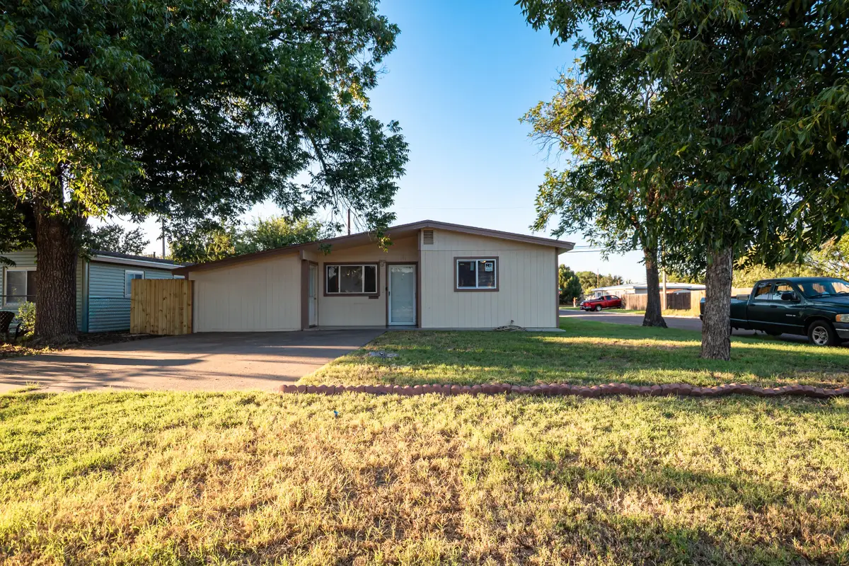 146 E Riverside Avenue, San Angelo, TX 76905 - #1