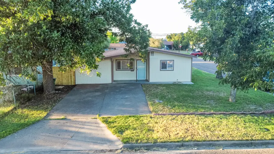 146 E Riverside Avenue, San Angelo, TX 76905 - #3
