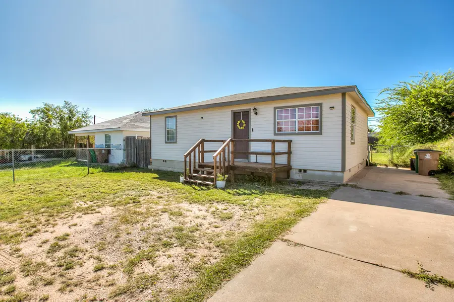 2117 Forest Park Avenue, San Angelo, TX 76901 - #2