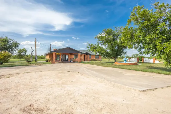11733 N Walnut Grove Road, San Angelo, TX 76901