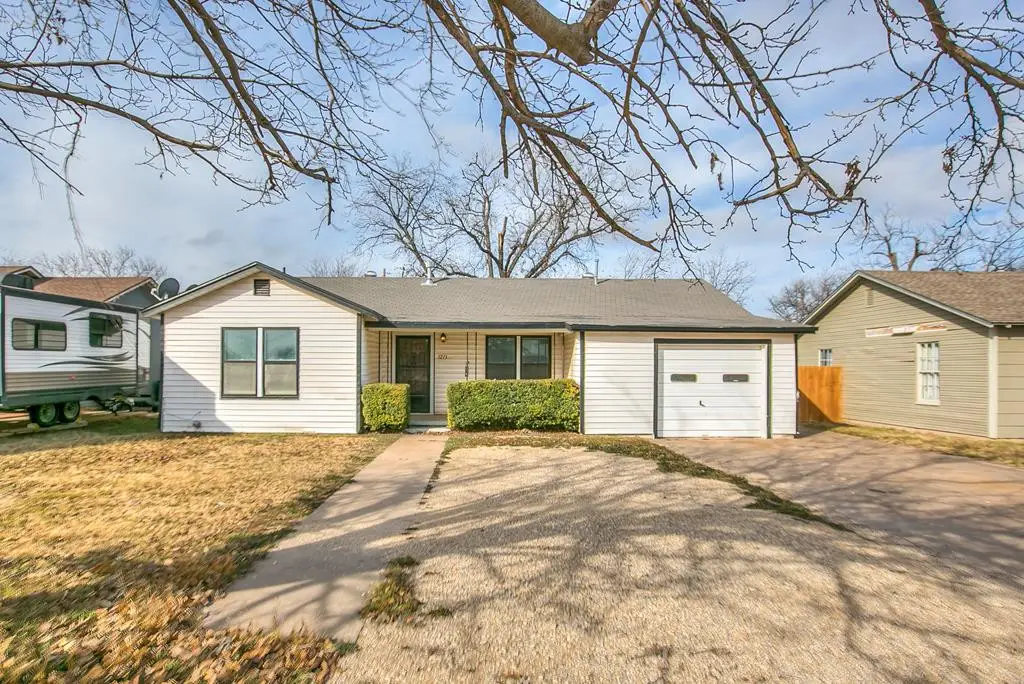 1213 S Bell Street, San Angelo, TX 76903 - #1