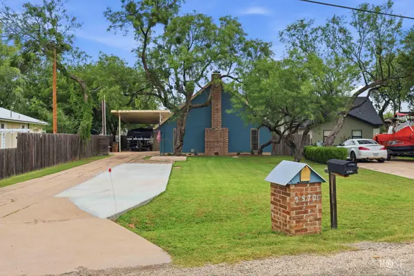 2570 Sleepy Hollow Road, San Angelo, TX 76904