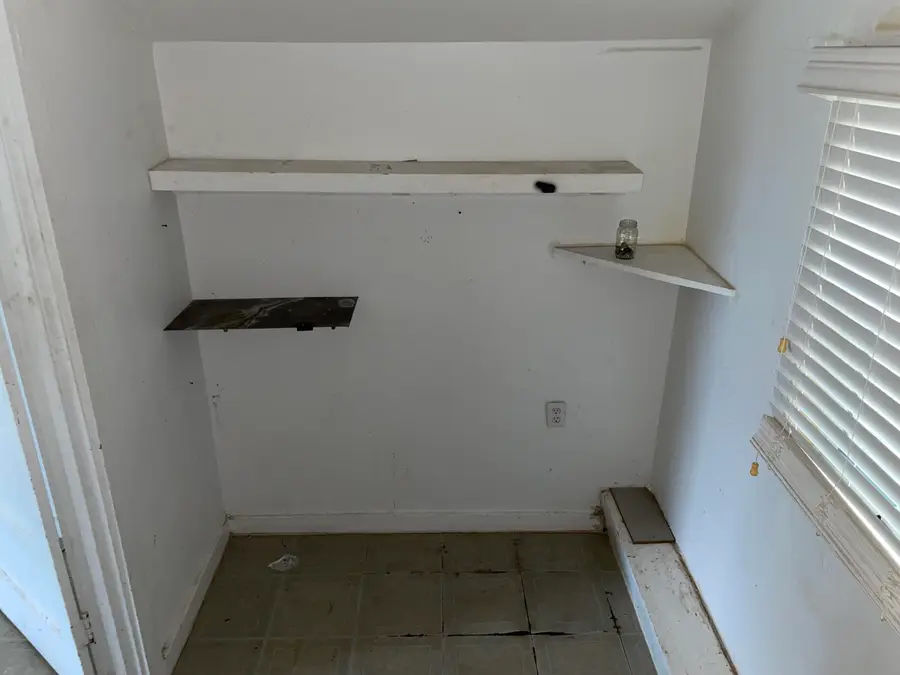 705 Veck Street, San Angelo, TX 76903 - #2