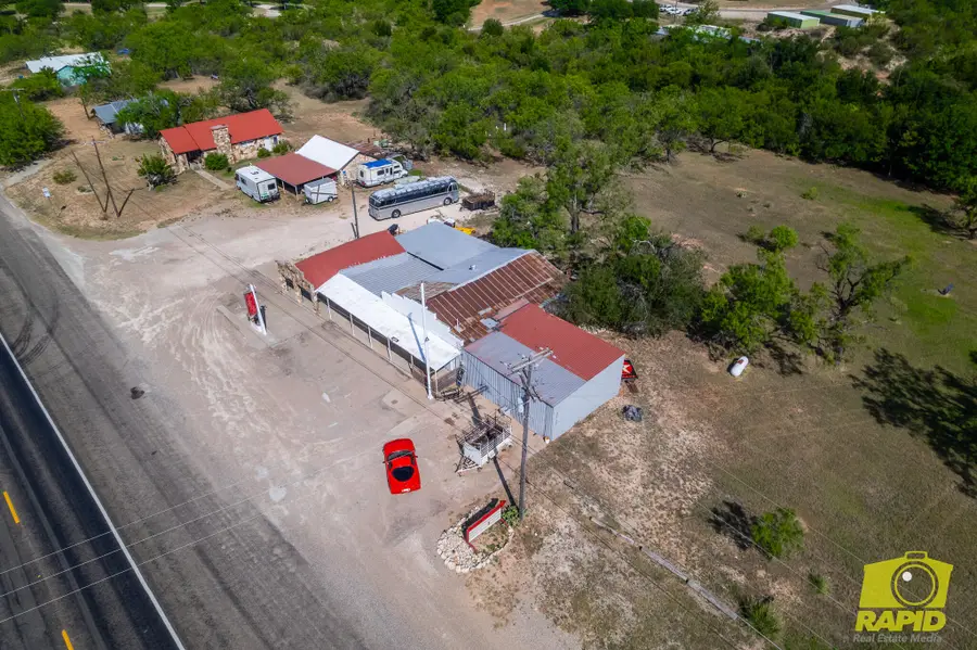 425 Highland Park Park, Robert Lee, TX 76945 - #2