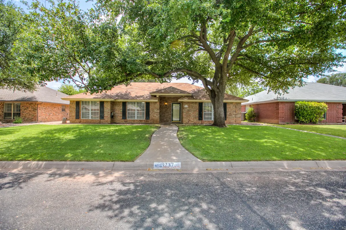 3237 Maplewood Drive, San Angelo, TX 76904 - #1