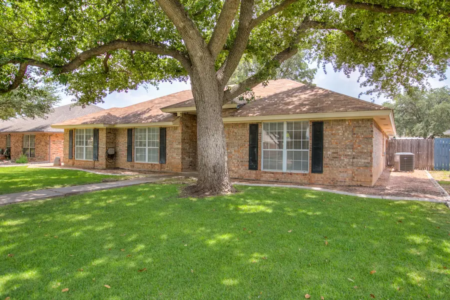 3237 Maplewood Drive, San Angelo, TX 76904 - #3