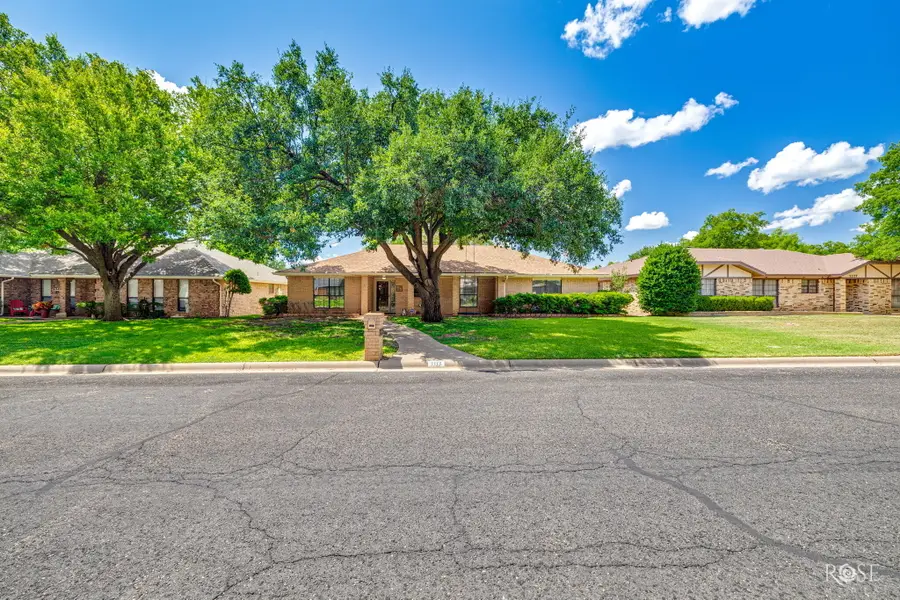 3333 Cedar Hill Drive, San Angelo, TX 76904 - #2