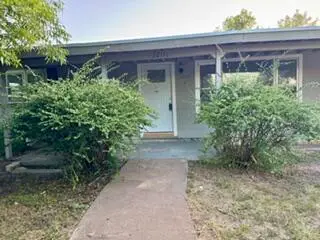 3211 N Oakes Street, San Angelo, TX 76903