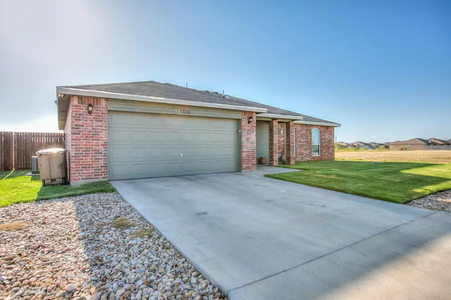 1310 Johnny Lane, San Angelo, TX 76905 - #2
