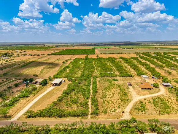 11055 N Grape Creek Road, San Angelo, TX 76901