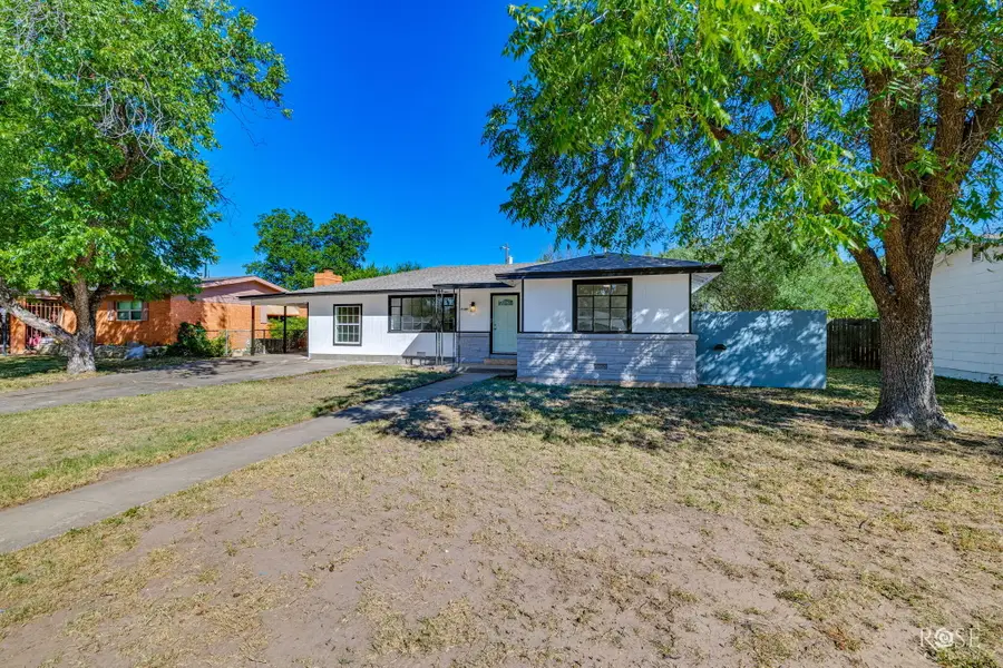2402 Coleman Street, San Angelo, TX 76901 - #2