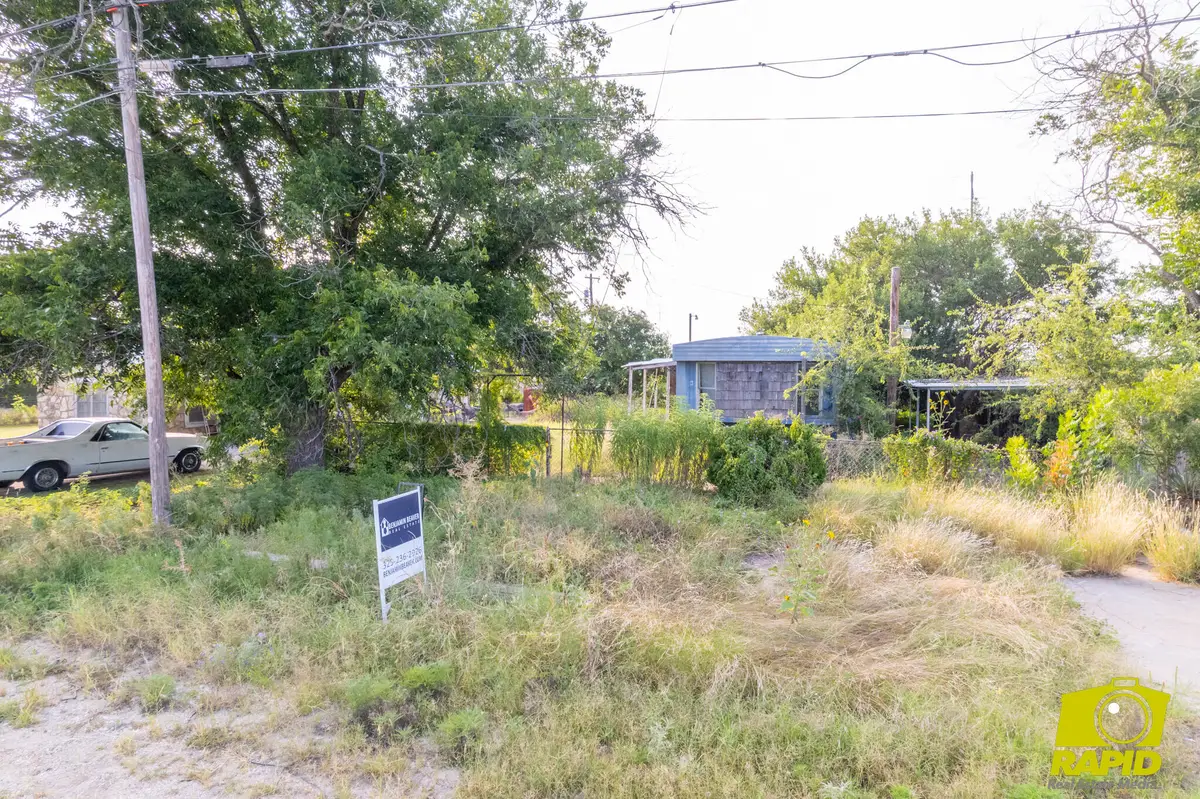 304 S Cottonwood Street, Eldorado, TX 76936 - #1