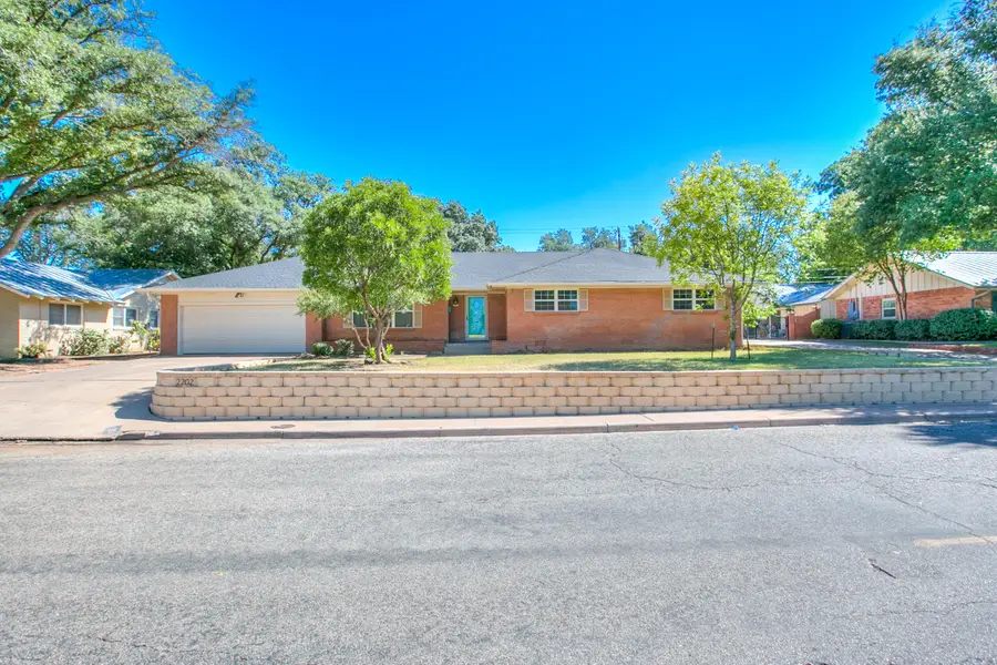 2202 Sul Ross Street, San Angelo, TX 76904 - #2
