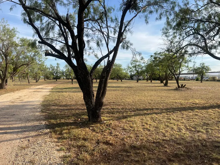 1109 W 48th Street, San Angelo, TX 76903 - #3
