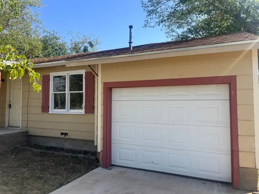1212 N Howard Street, San Angelo, TX 76901 - #2