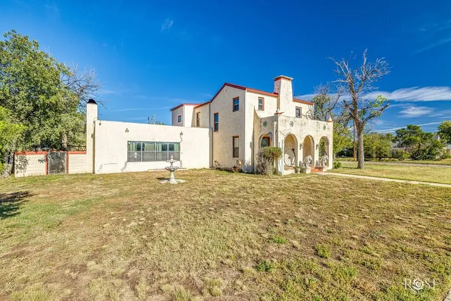 2318 Dallas Street, San Angelo, TX 76901 - #3