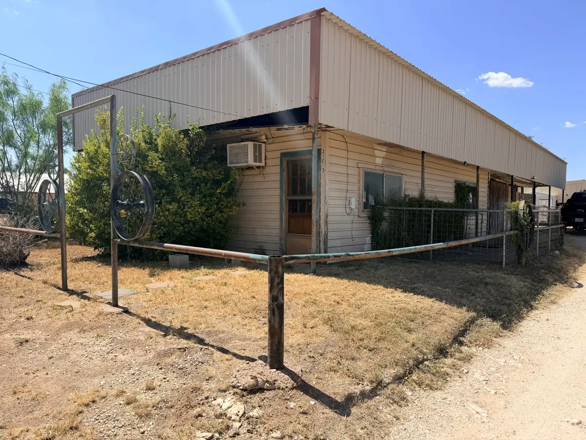 316 E 24th Street, San Angelo, TX 76903 - #1