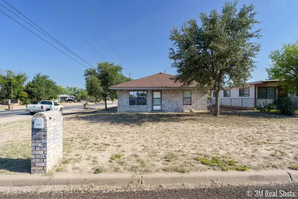324 W Avenue S, San Angelo, TX 76903