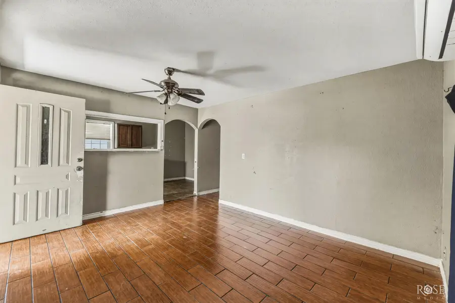 2518 Coleman Street, San Angelo, TX 76901 - #3