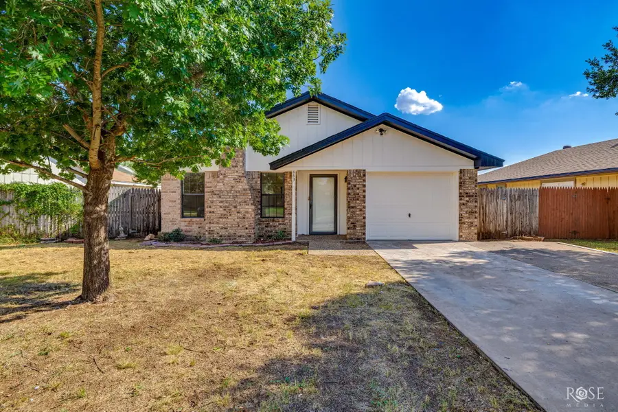 443 Mimosa Drive, San Angelo, TX 76903 - #2
