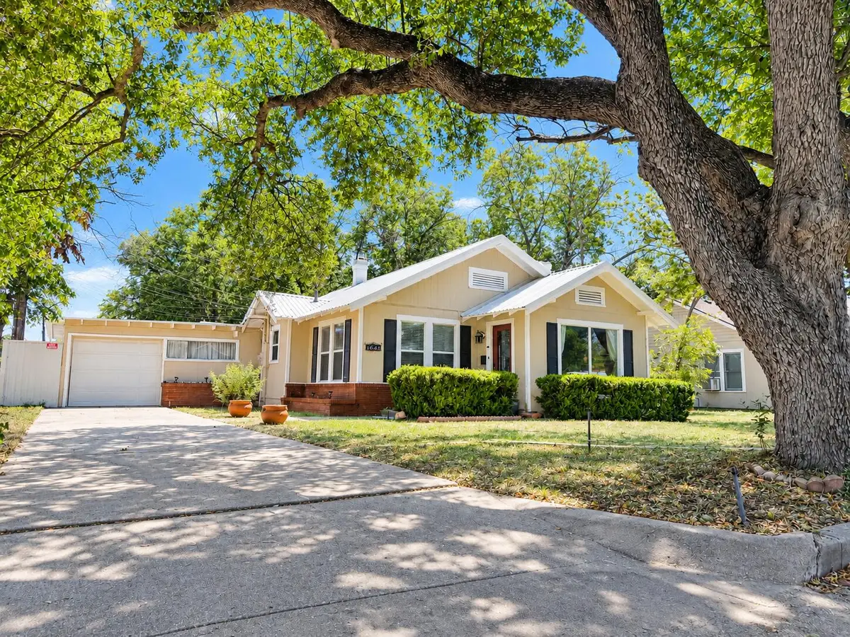 1617 W Concho Avenue, San Angelo, TX 76901 - #1