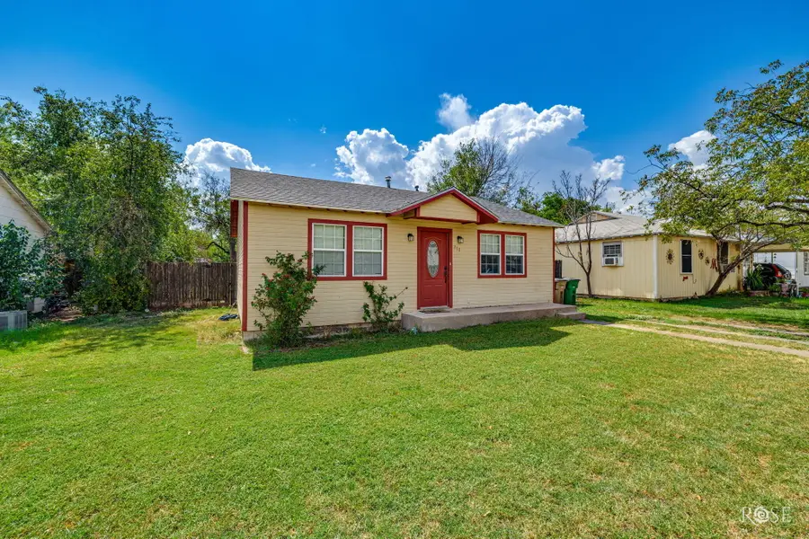 211 S Tyler Street, San Angelo, TX 76901 - #3