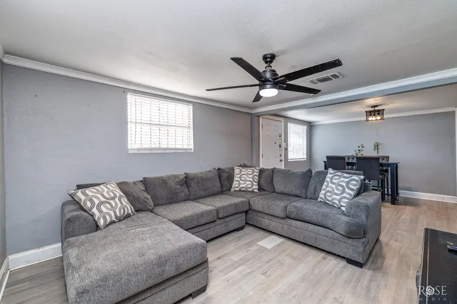 226 W Avenue M, San Angelo, TX 76903 - #2