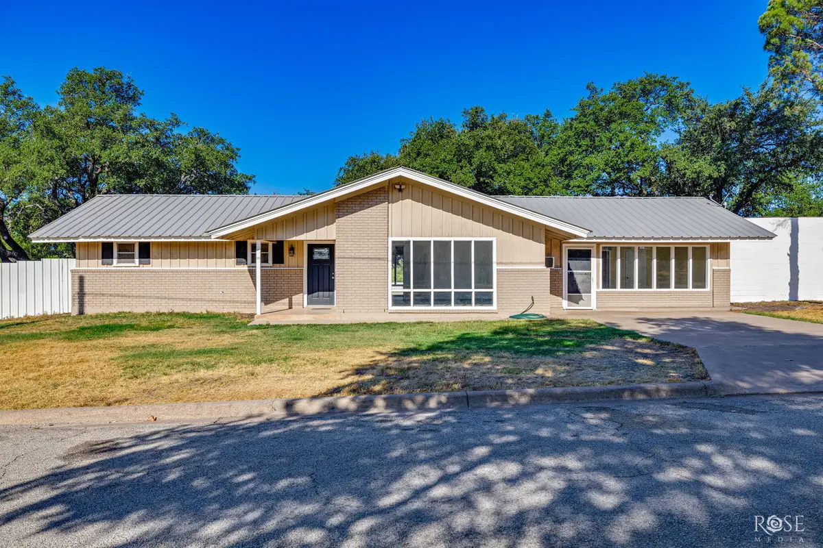119 Scruggs Street, Eden, TX 76837 - #1