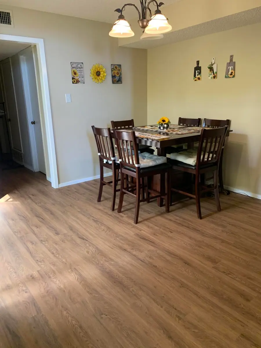2620 Sunset Drive, San Angelo, TX 76904 - #3