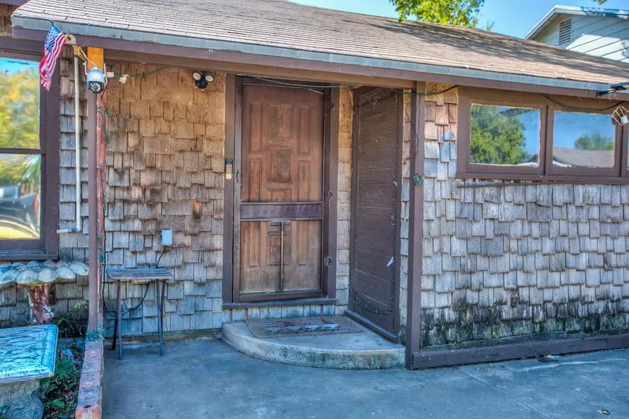 1913 Juanita Avenue, San Angelo, TX 76901 - #2