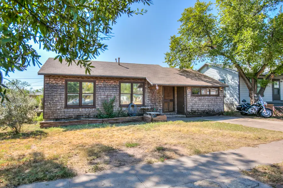 1913 Juanita Avenue, San Angelo, TX 76901 - #3