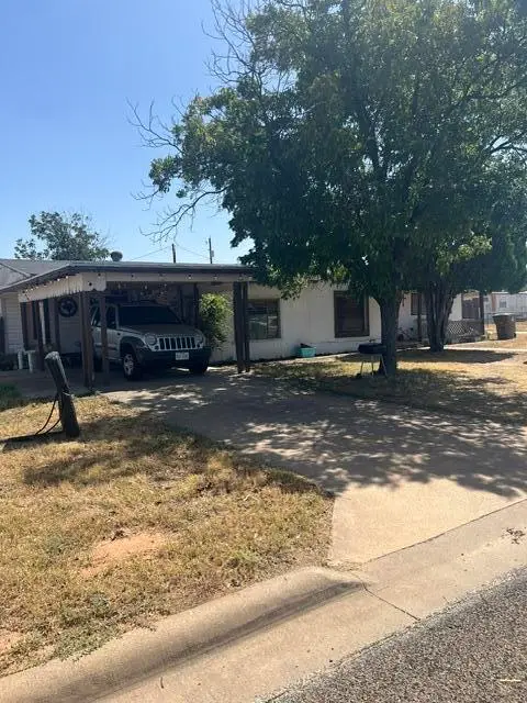 2124 Wade Street, San Angelo, TX 76903 - #1