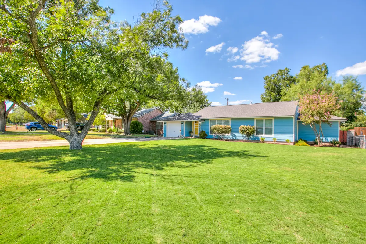 2206 W Concho Avenue, San Angelo, TX 76901 - #1
