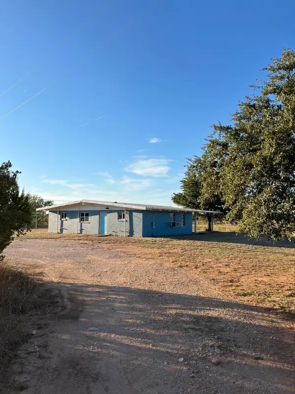 126 Thompson Road, Blackwell, TX 79506