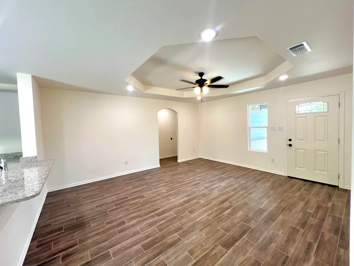 1407 Parker Street, San Angelo, TX 76901 - #1