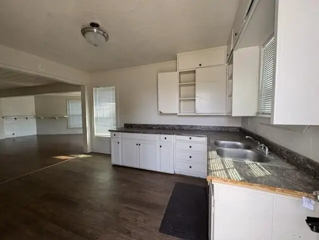 1220 Howard Street, San Angelo, TX 76901 - #2