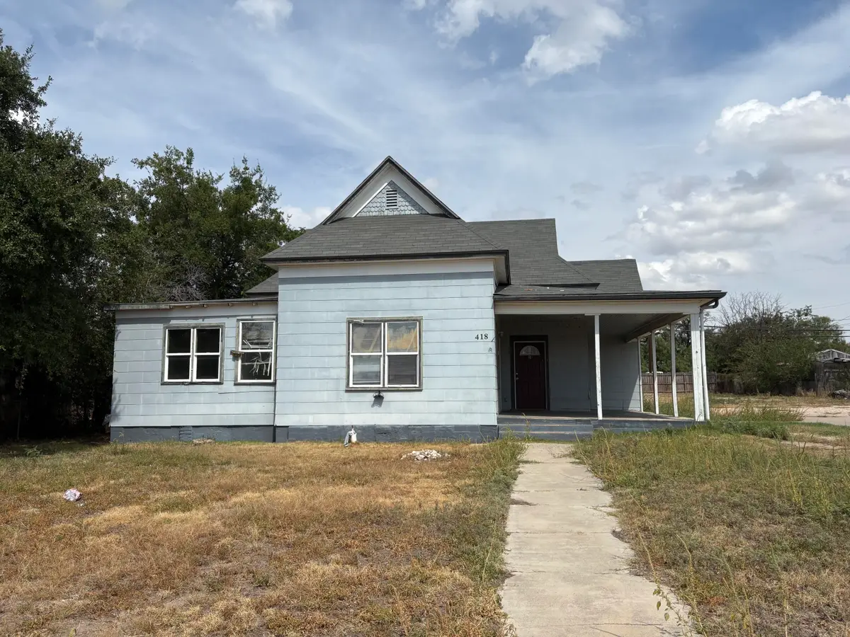 418 E Harris Avenue, San Angelo, TX 76903 - #1