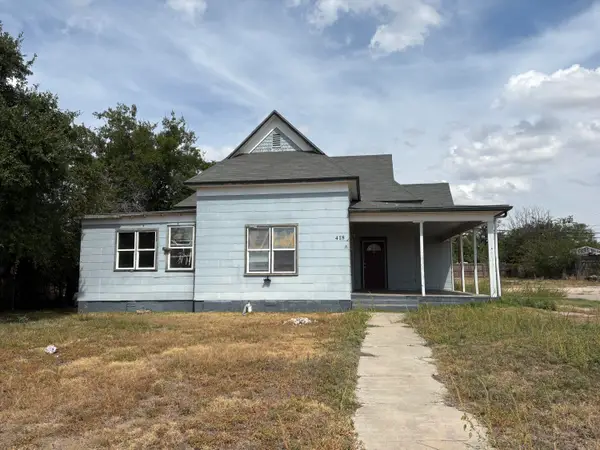 418 E Harris Avenue, San Angelo, TX 76903