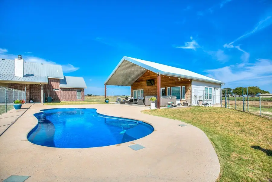 5578 Hawk Avenue, San Angelo, TX 76905 - #2