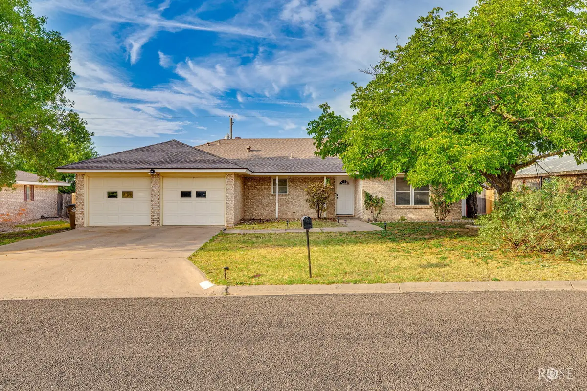 231 Dellwood Drive, San Angelo, TX 76903 - #1