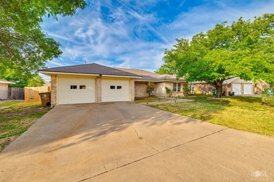 231 Dellwood Drive, San Angelo, TX 76903 - #3