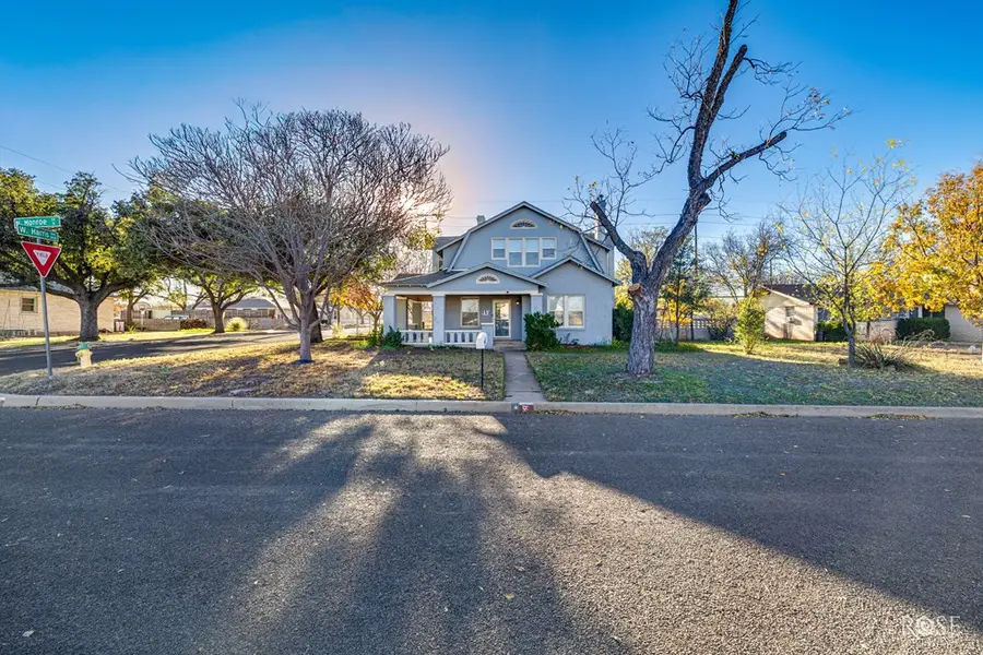 5 N Monroe Street, San Angelo, TX 76901 - #2