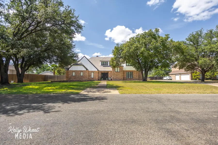 6609 Pinehurst Drive, San Angelo, TX 76904 - #3
