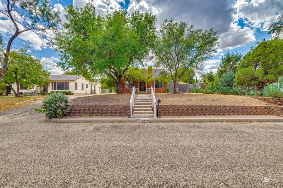 1815 W Avenue I, San Angelo, TX 76901 - #3