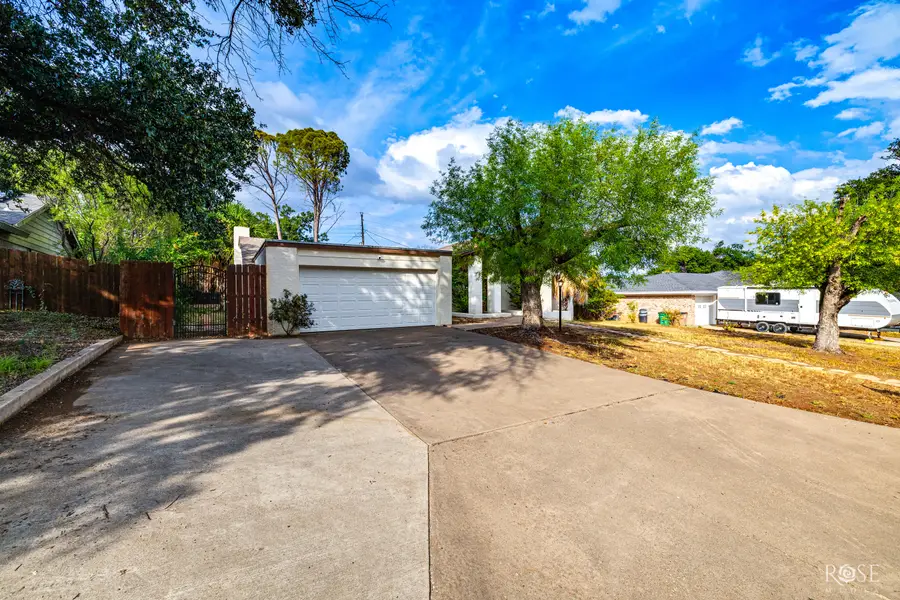 2802 Chatterton Drive, San Angelo, TX 76904 - #3