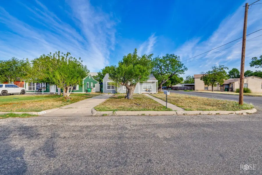 2102 W Avenue M, San Angelo, TX 76901 - #3