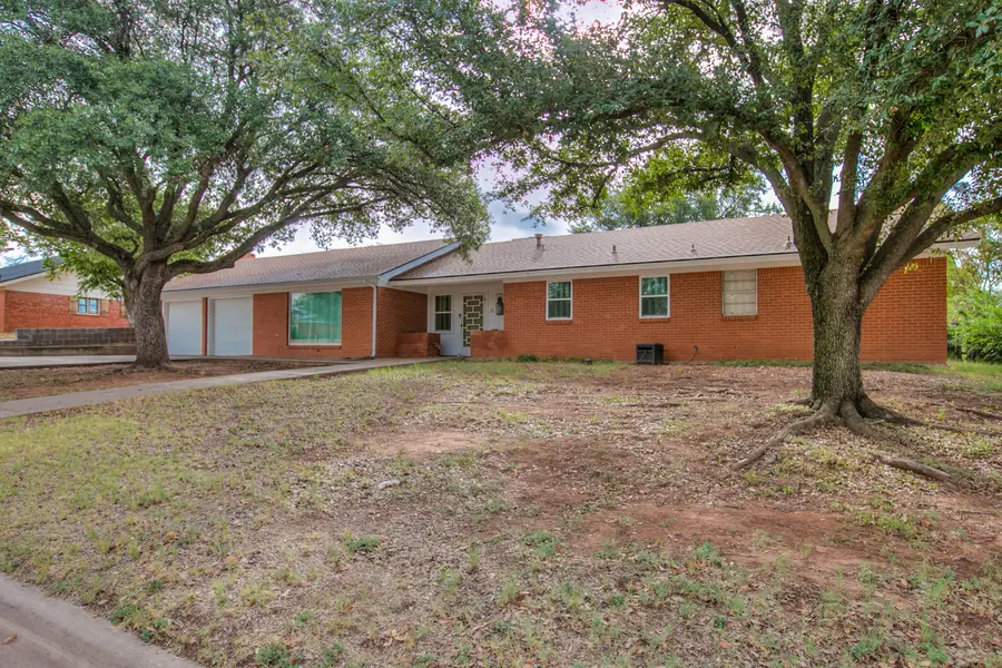 3509 W Beauregard Avenue, San Angelo, TX 76904 - #2