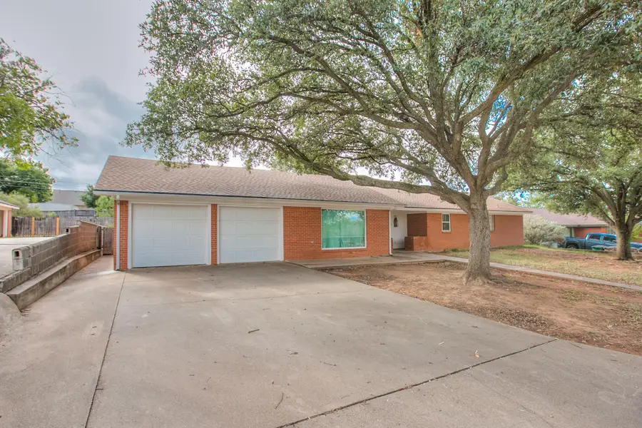 3509 W Beauregard Avenue, San Angelo, TX 76904 - #3