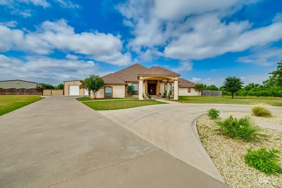 1617 Stonebridge Drive, San Angelo, TX 76904 - #2